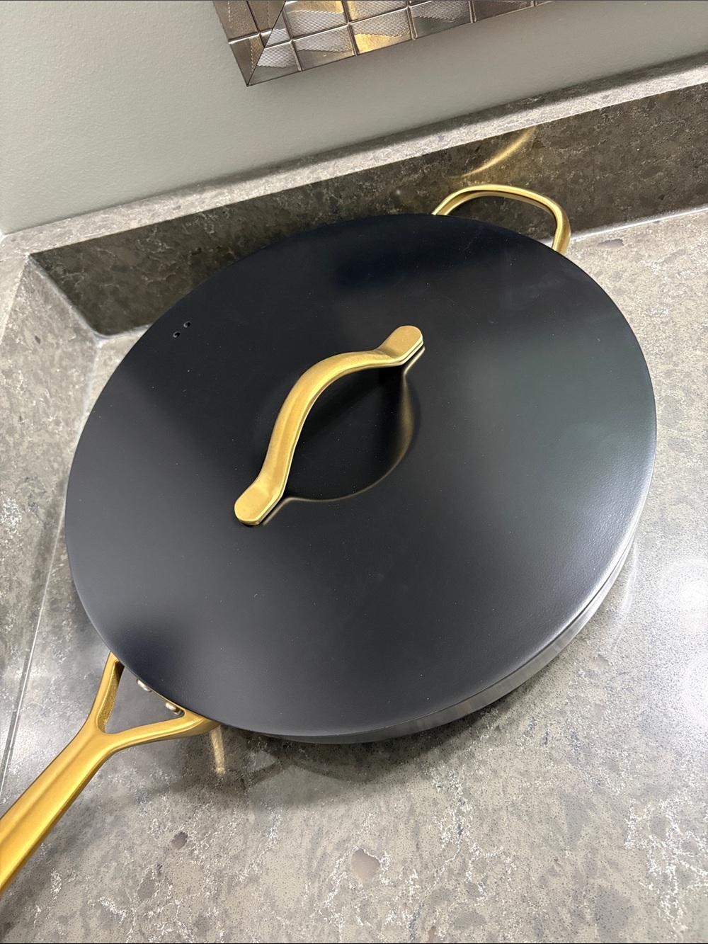 Black Non-Stick 5.5 qt Ceramic Jumbo Pan with Brass finish Gold Handles and Lid